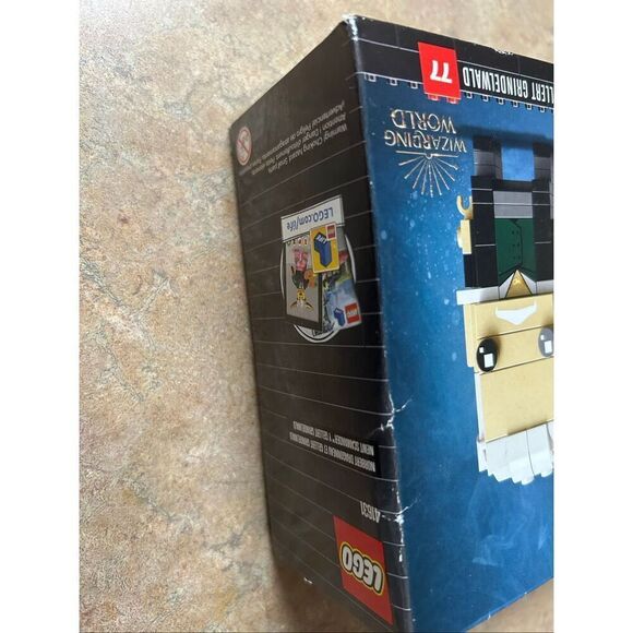 Lego Brick Headz Fantastic Beasts Newt Scamander and Gellert Grindelwald - Picture 4 of 5